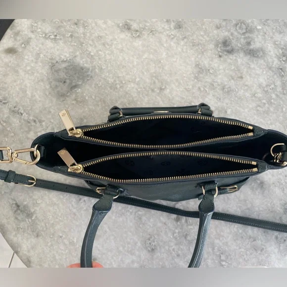 Tory Burch Saffiano Robinson Small Multi Tote - Picture 8 of 16